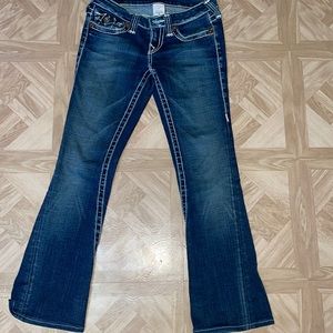 Hardly Worn in good condition.